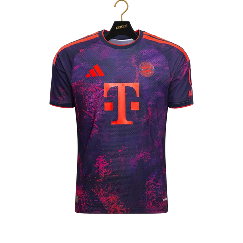 Bayern Munich — Troisième maillot — 26/27 — recto